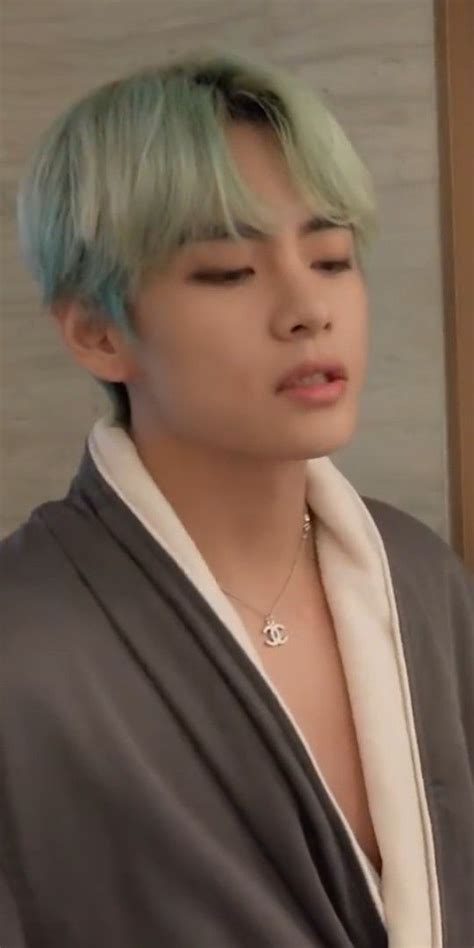 taehyung gucci choker|kim taehyung Gucci.